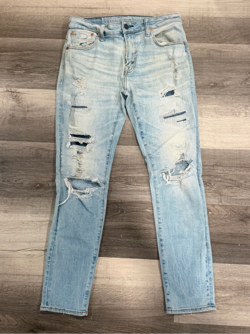 American Eagle Mens Athletic Skinny Light Wash Ripped Jeans Size 30x30